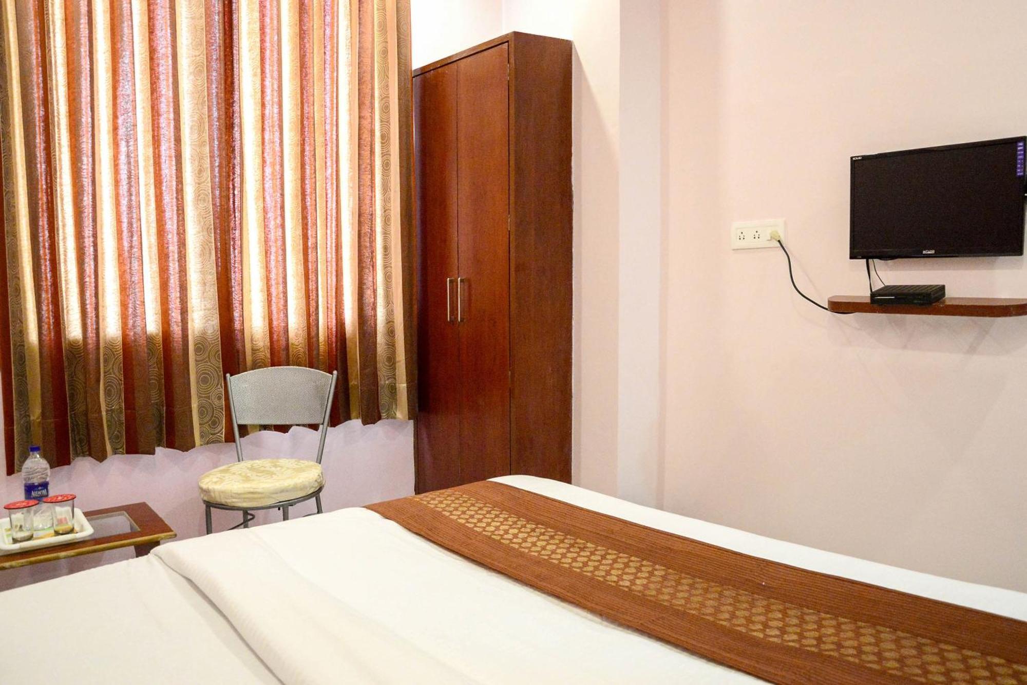 Hotel Collection O Konark Palace Džajpur Exteriér fotografie