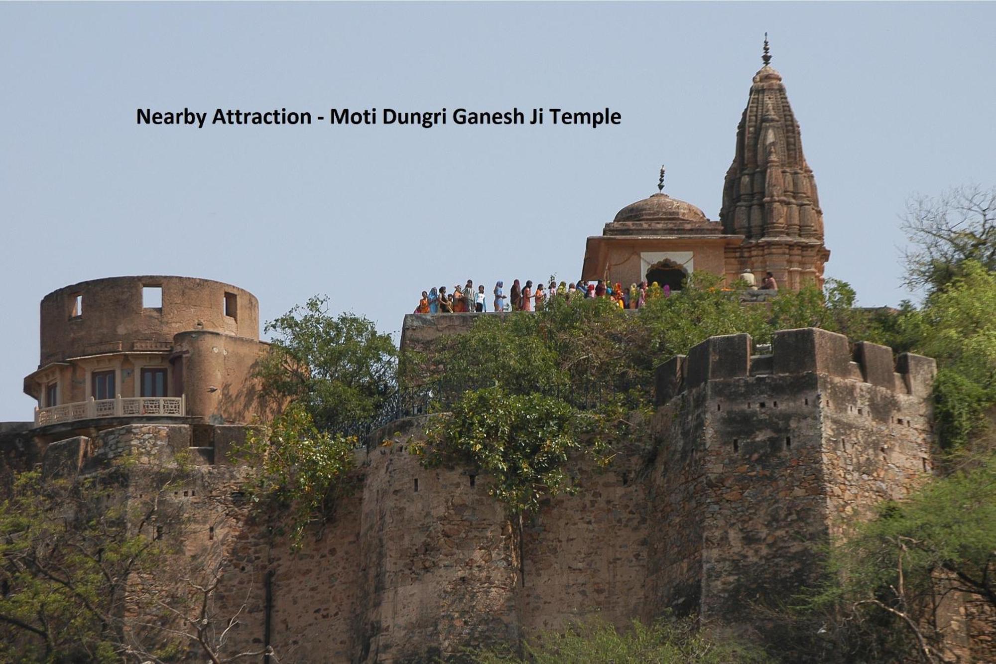 Hotel Collection O Konark Palace Džajpur Exteriér fotografie